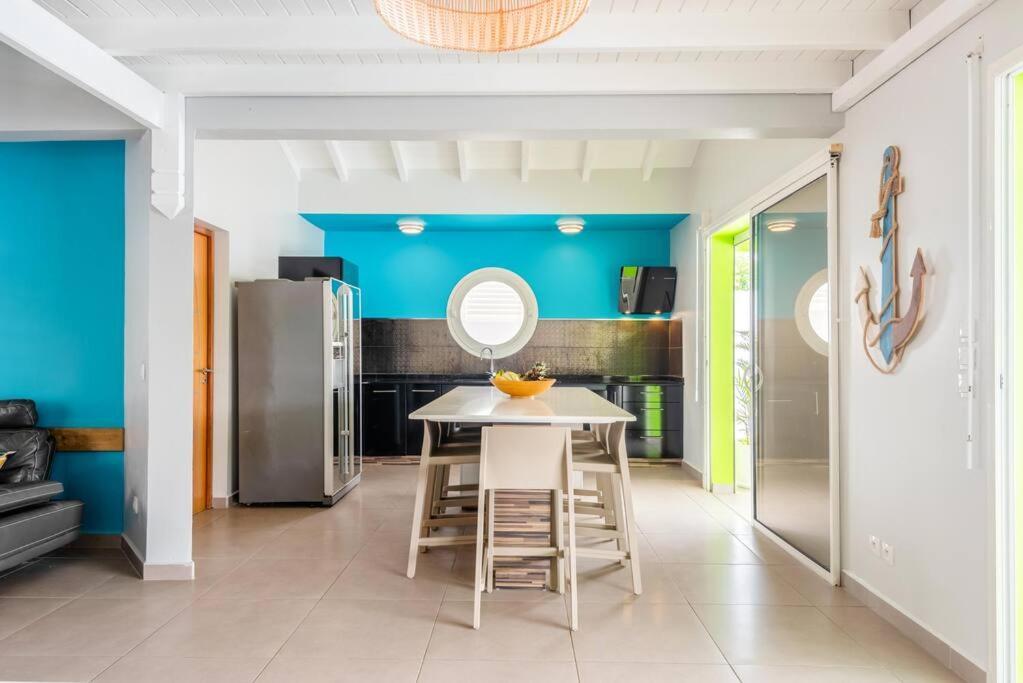 Villa De Standing Avec Piscine Au Gosier Ле-Гозье Экстерьер фото